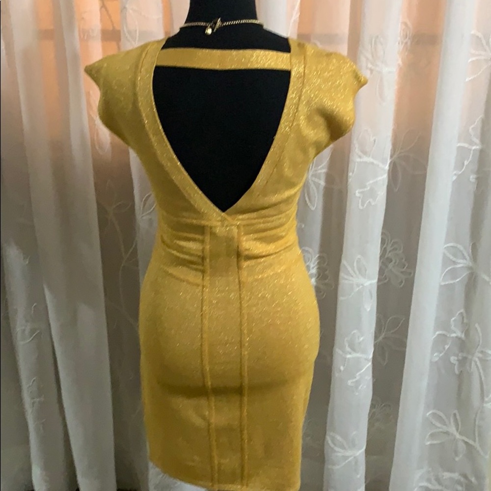 Dress - Picture 5 of 6